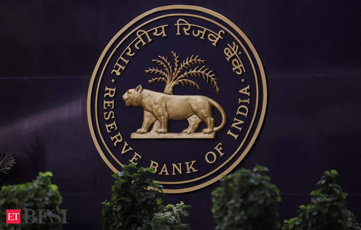 Rbi Cancels Licence Of United In