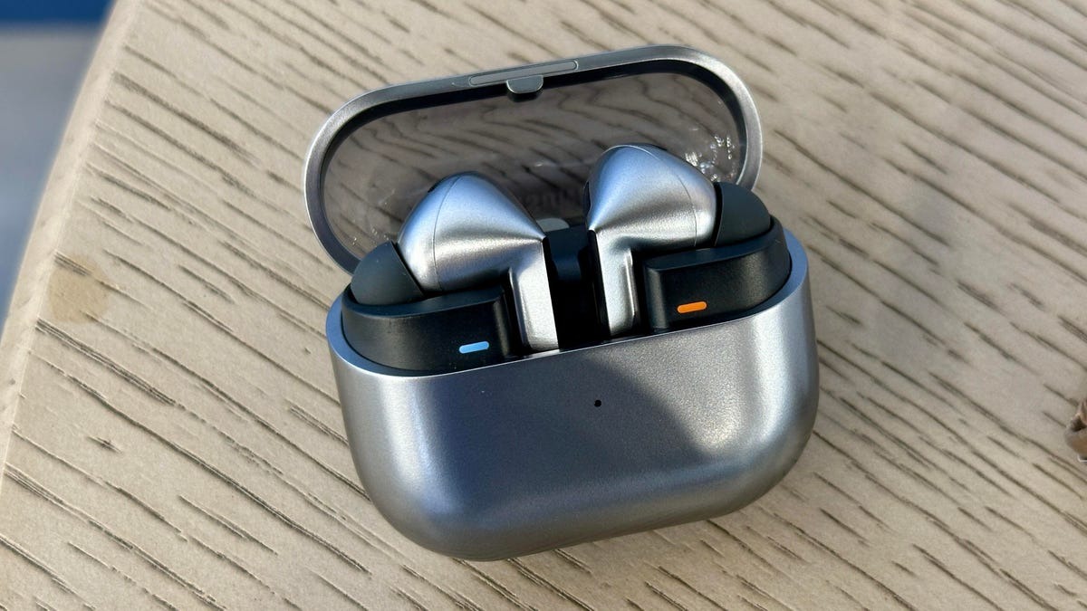 Samsung Galaxy Buds 3 Pro In Cas